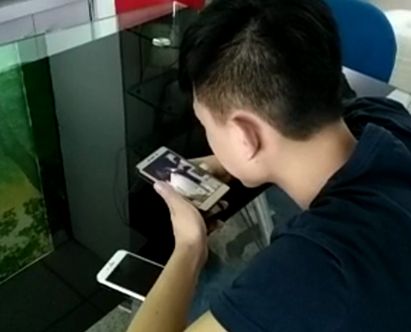 科頤辦公蔡工視頻教客戶處理柯尼卡美能達(dá)bizhub423復(fù)印機卡紙問題